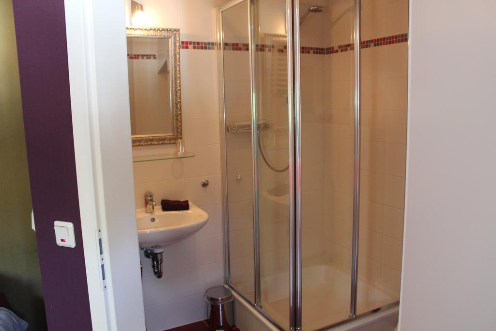 Hotel Groote Engel Emlichheim Δωμάτιο φωτογραφία